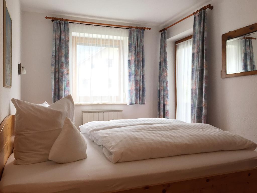 Haus Gamper-Haselwanter Appartement Tarrenz Buitenkant foto